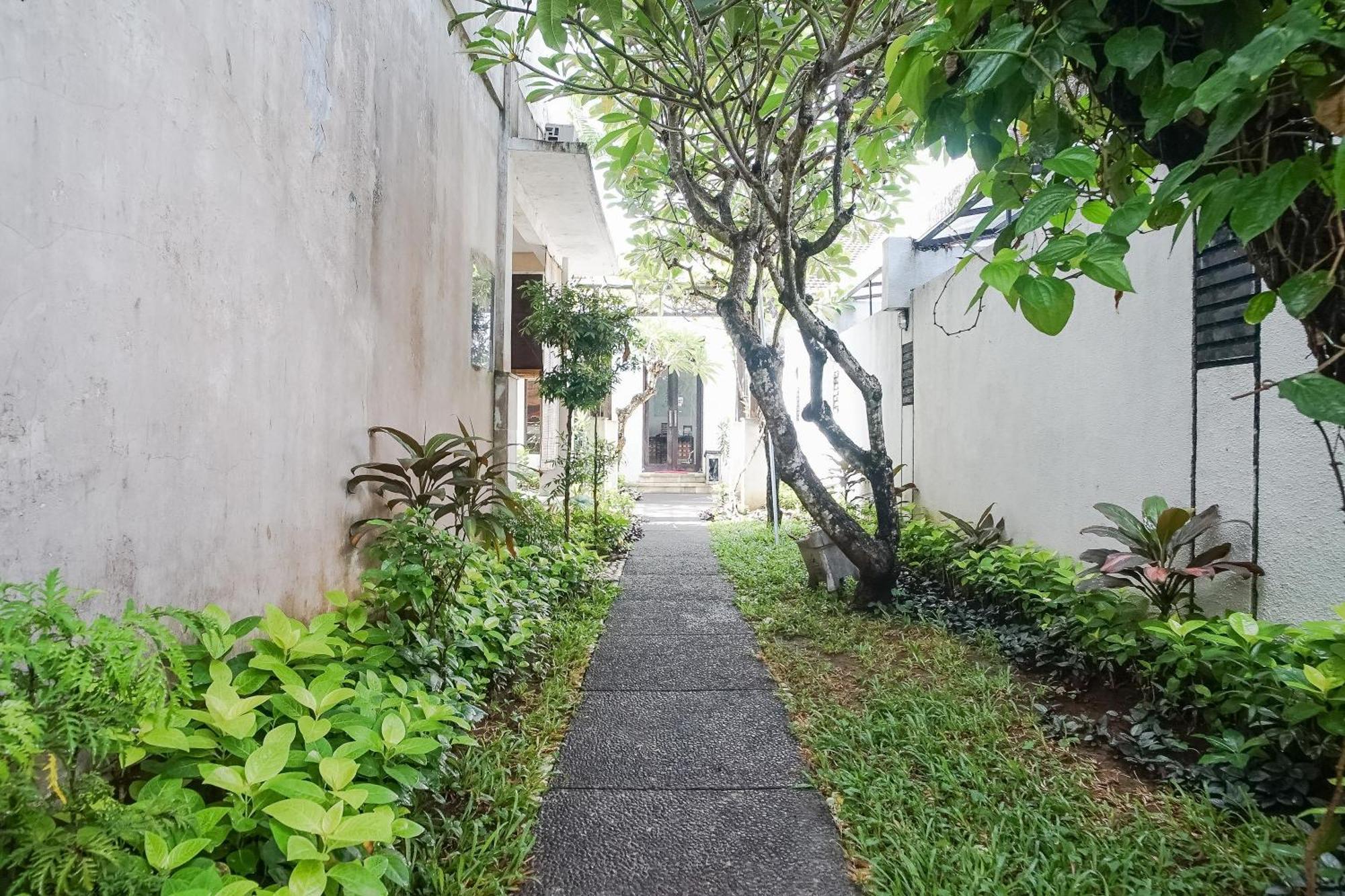 Queen Rose Villa & Spa Jimbaran  Ngoại thất bức ảnh